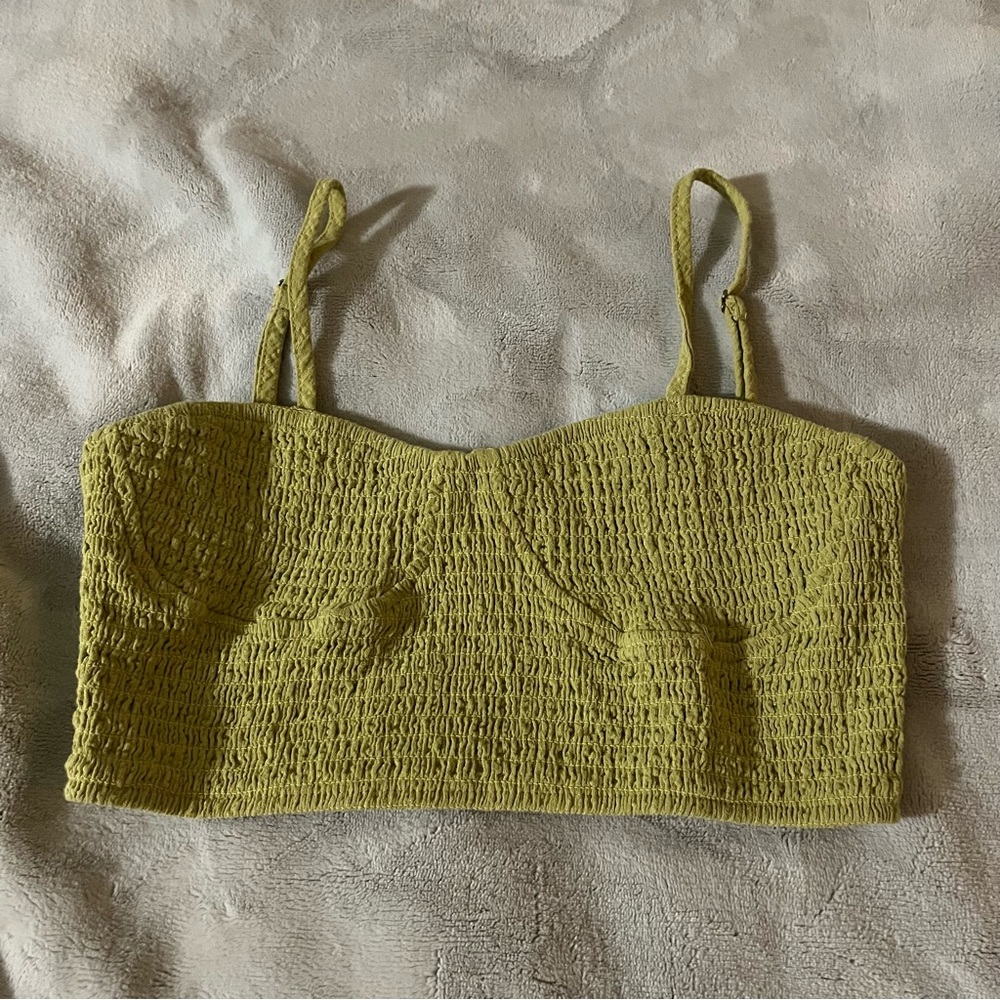 Kendall & Kylie Textured Smocked Corset top ‘Green’